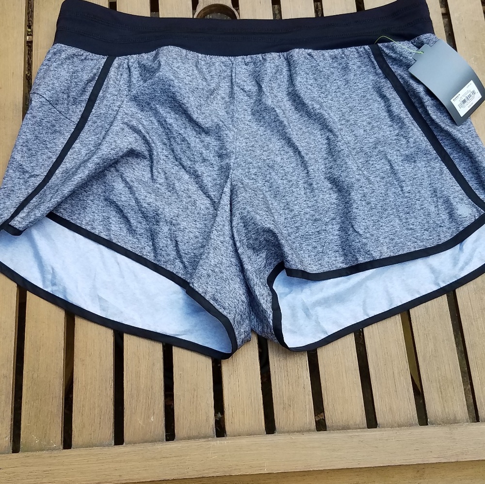 NWT Dry Tek Women's Athletic  Shorts XL